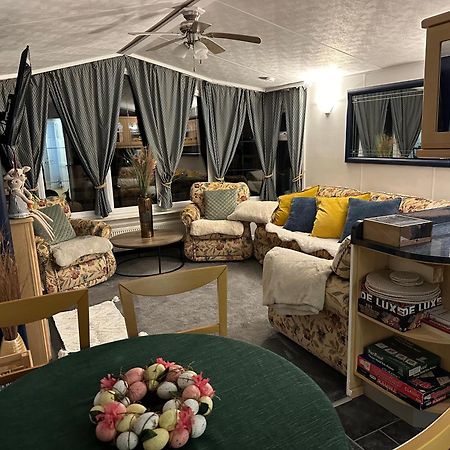 Caravan Rabbit House No 81 At Three Lochs Holiday Park Newton Stewart Bagian luar foto
