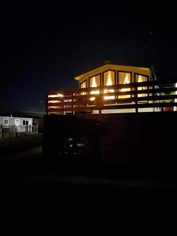 Caravan Rabbit House No 81 At Three Lochs Holiday Park Newton Stewart Bagian luar foto