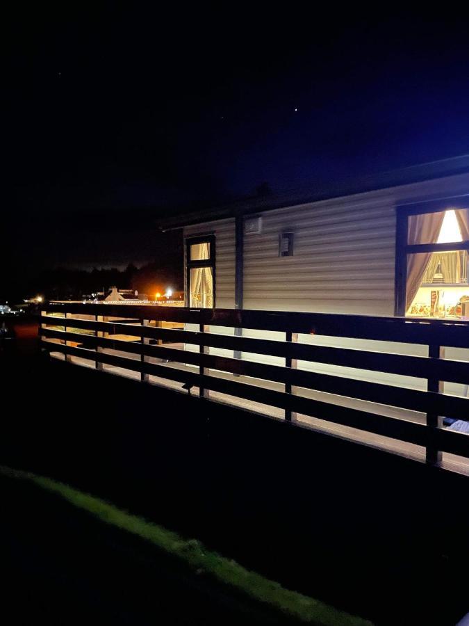 Caravan Rabbit House No 81 At Three Lochs Holiday Park Newton Stewart Bagian luar foto